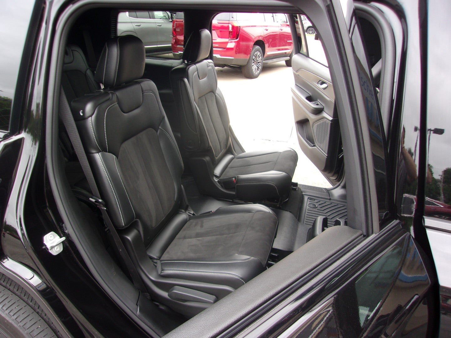2024 Jeep Grand Cherokee L Altitude X 4x4