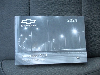2024 Chevrolet Silverado 1500 Custom