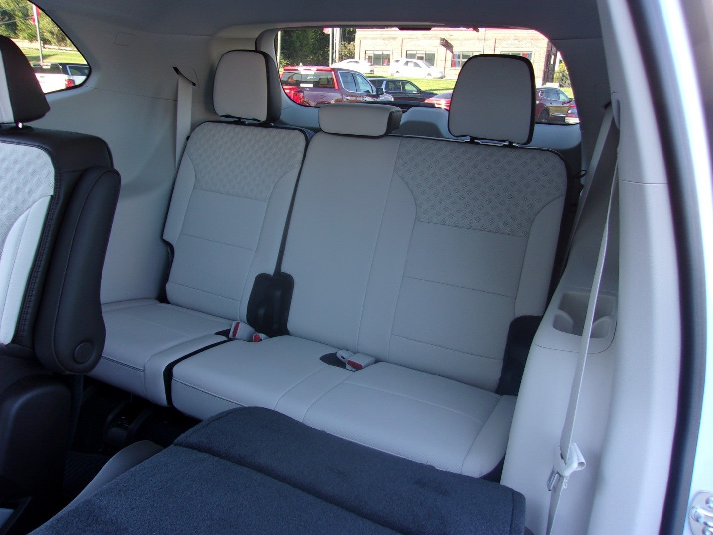 2027 GMC Acadia Denali