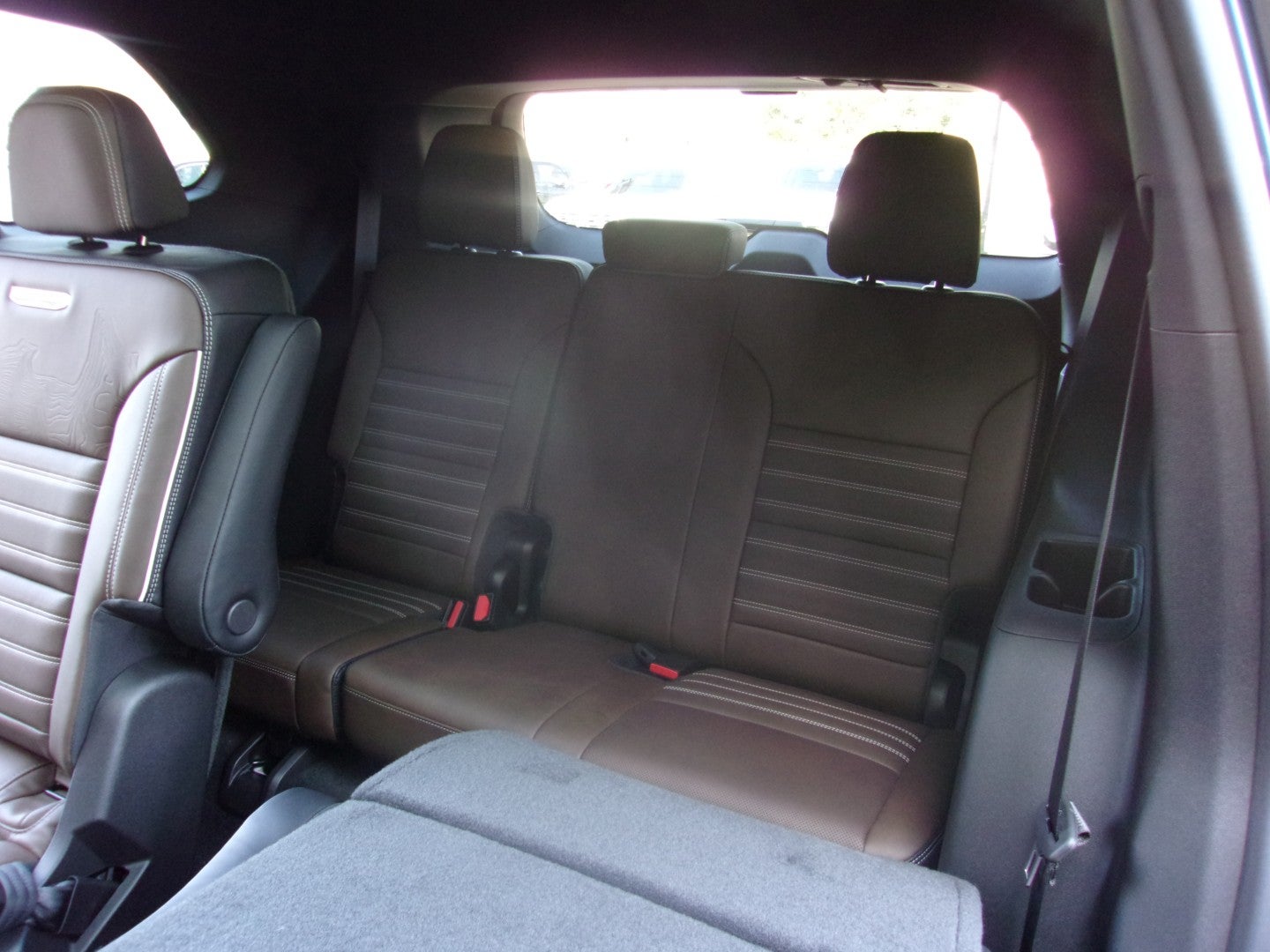 2027 GMC Acadia Denali Ultimate