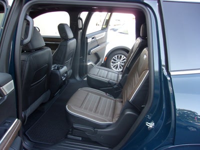 2027 GMC Acadia Denali Ultimate