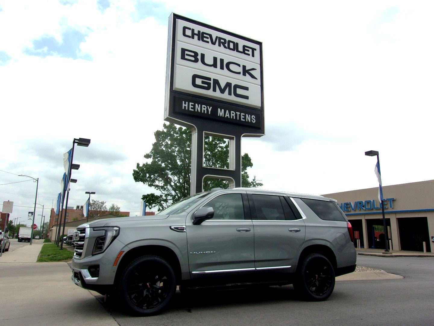 2026 GMC Yukon Elevation