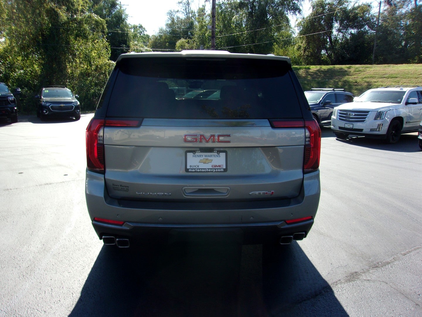 2027 GMC Yukon AT4