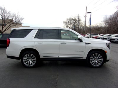 2023 GMC Yukon Denali