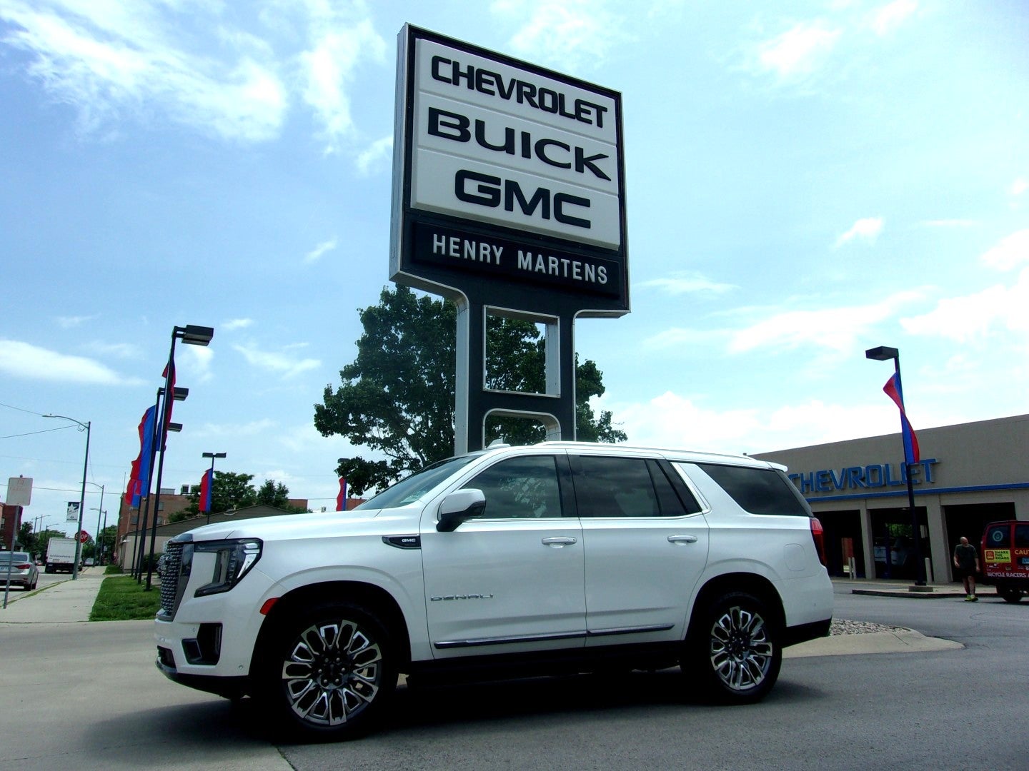 2023 GMC Yukon Denali Ultimate