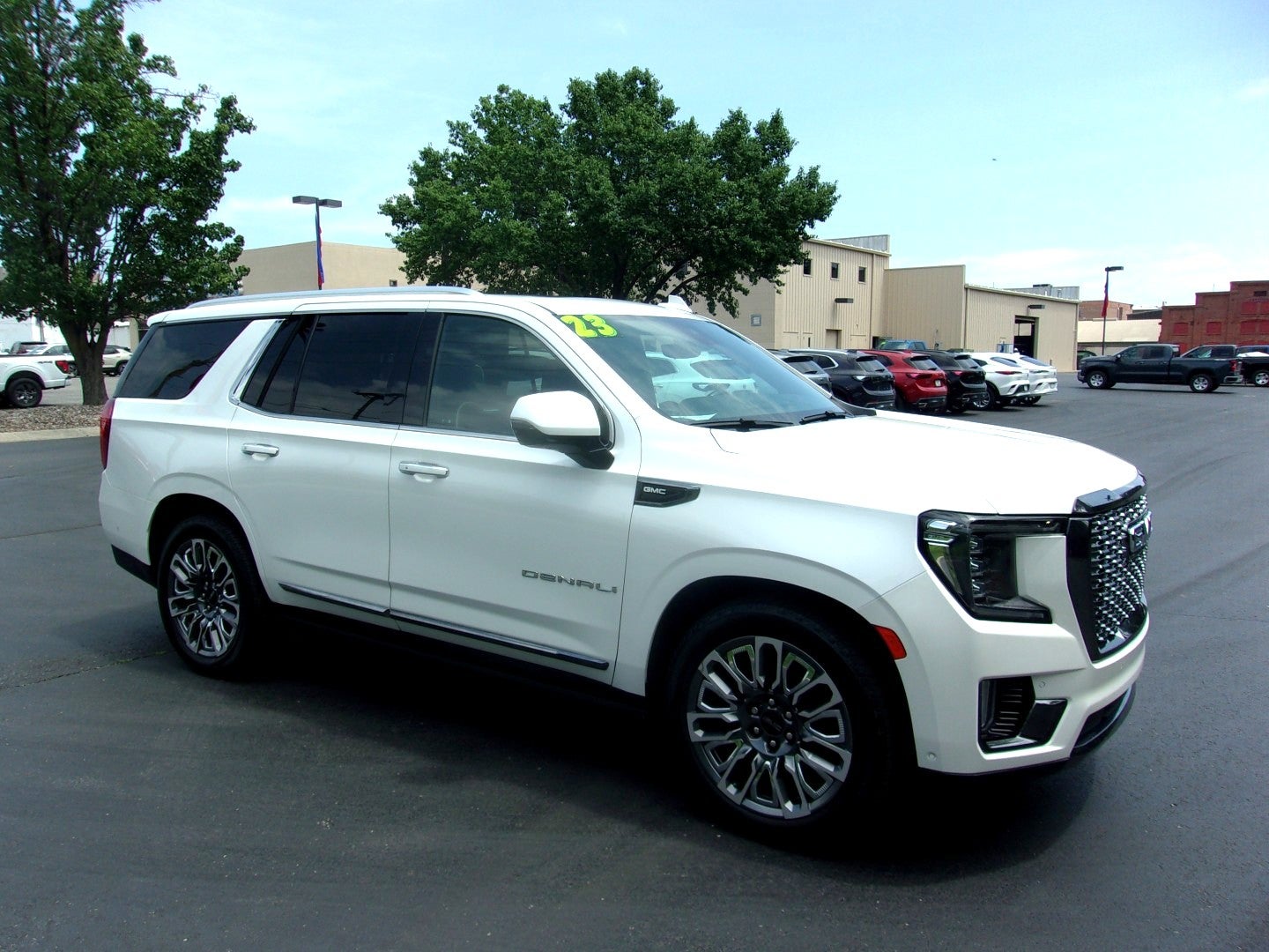 2023 GMC Yukon Denali Ultimate