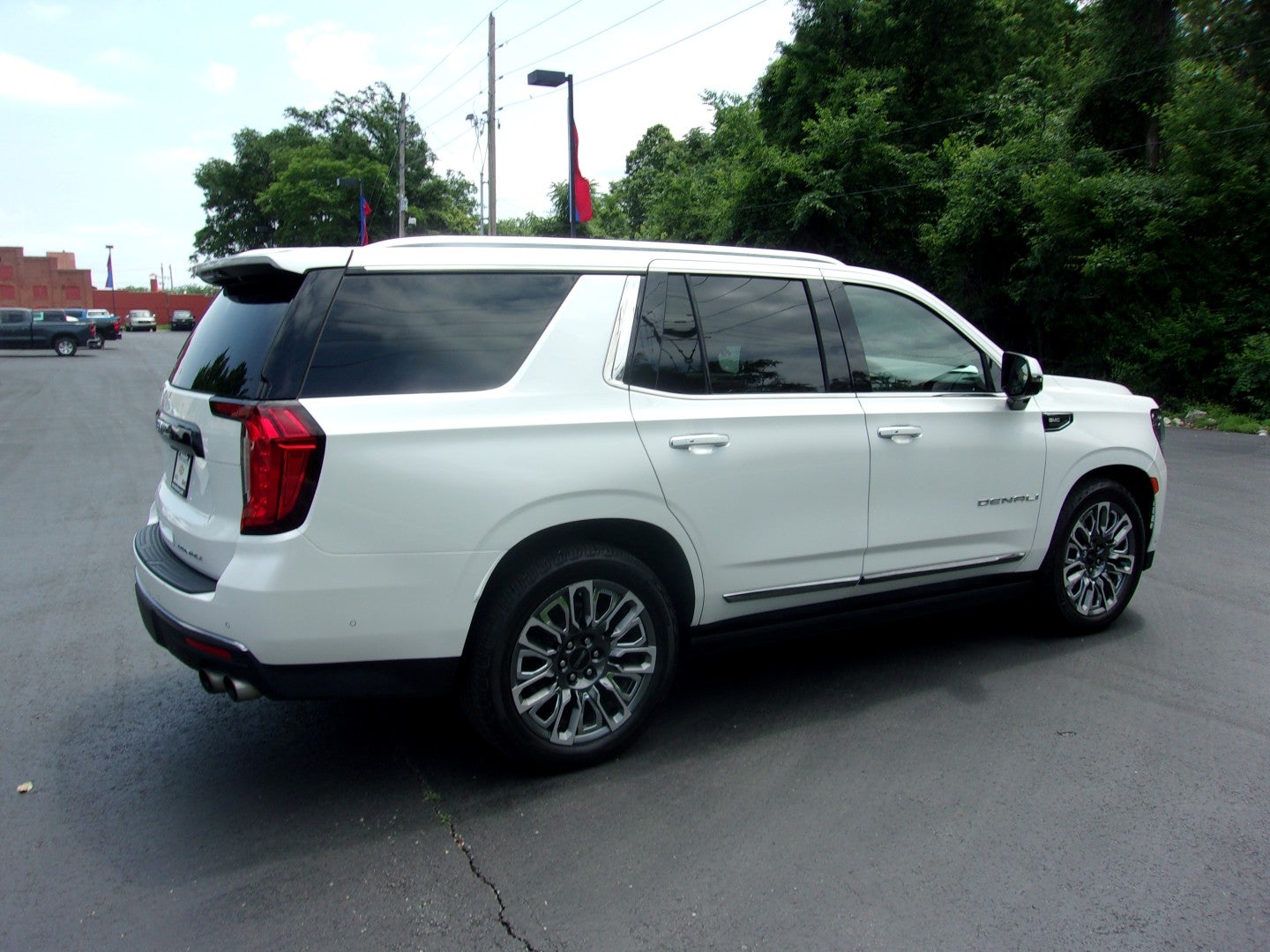 2023 GMC Yukon Denali Ultimate