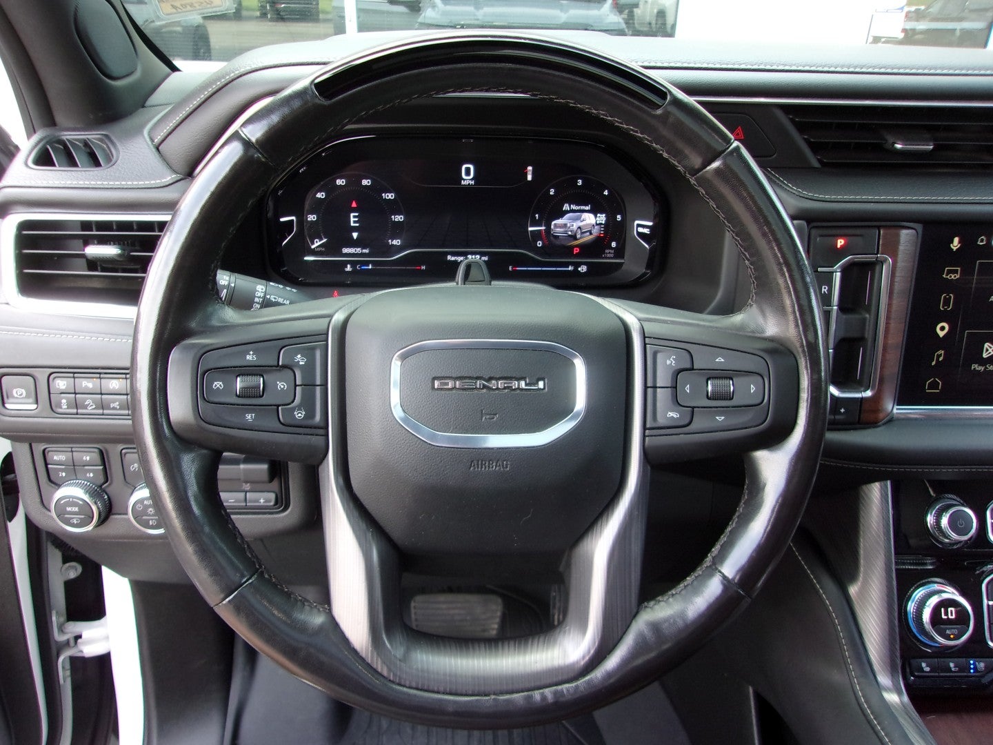 2023 GMC Yukon Denali Ultimate