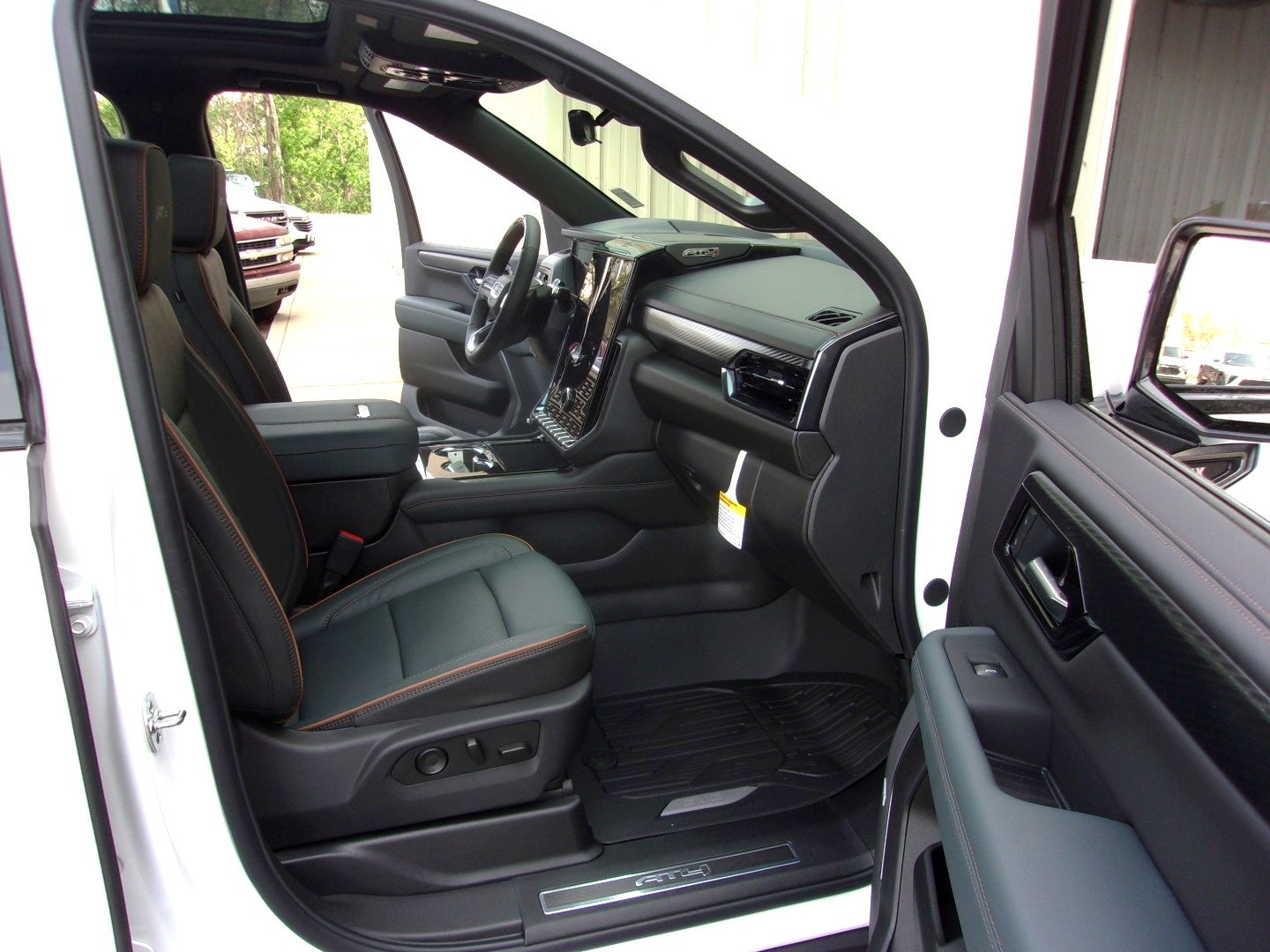 2026 GMC Yukon XL AT4