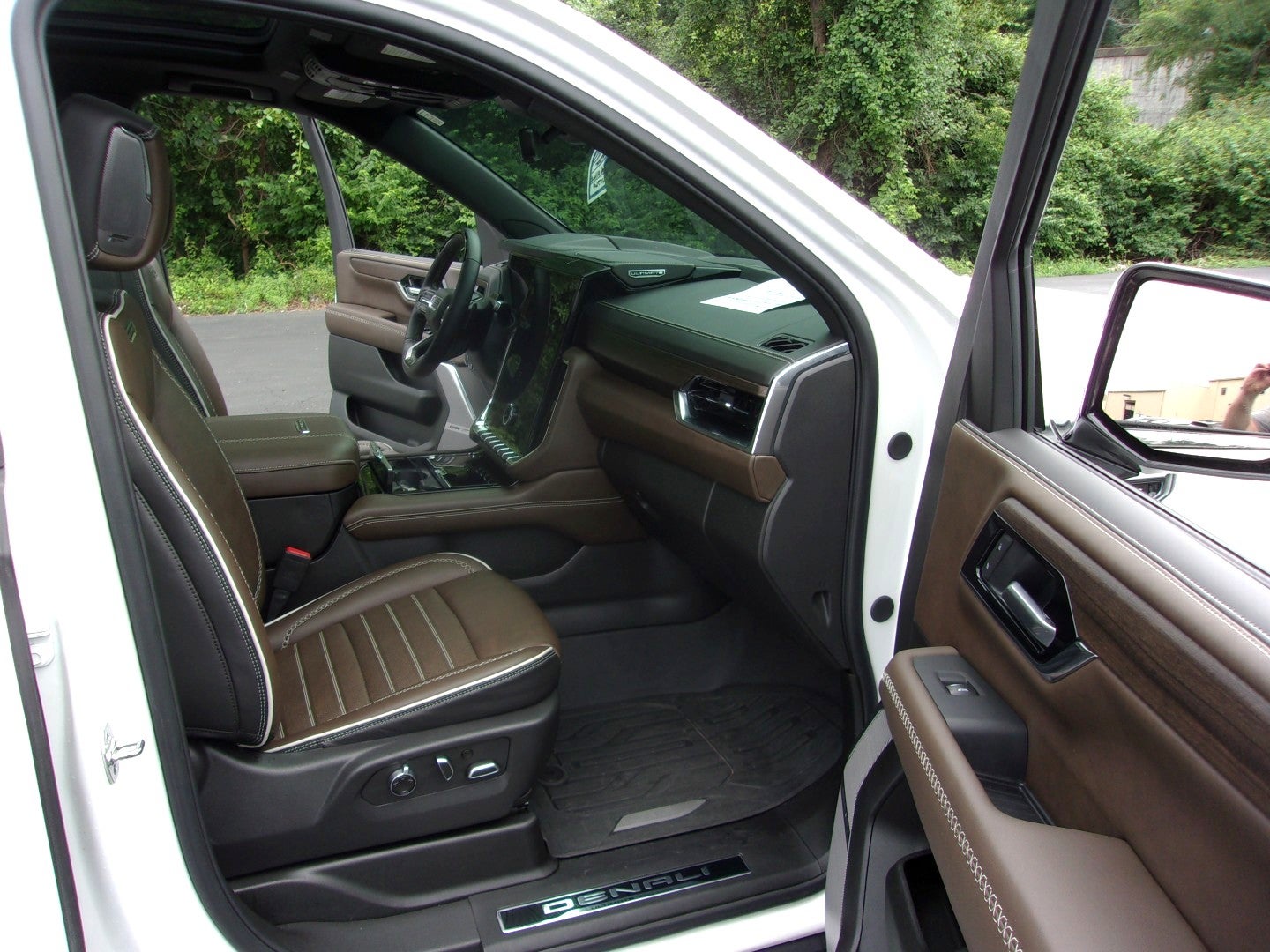 2025 GMC Yukon XL Denali Ultimate