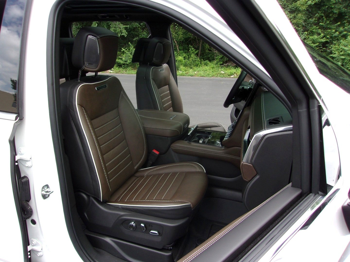 2025 GMC Yukon XL Denali Ultimate