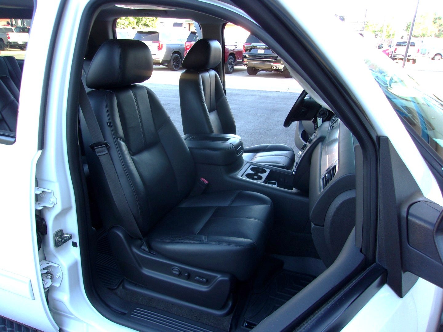 2014 Chevrolet Suburban LT