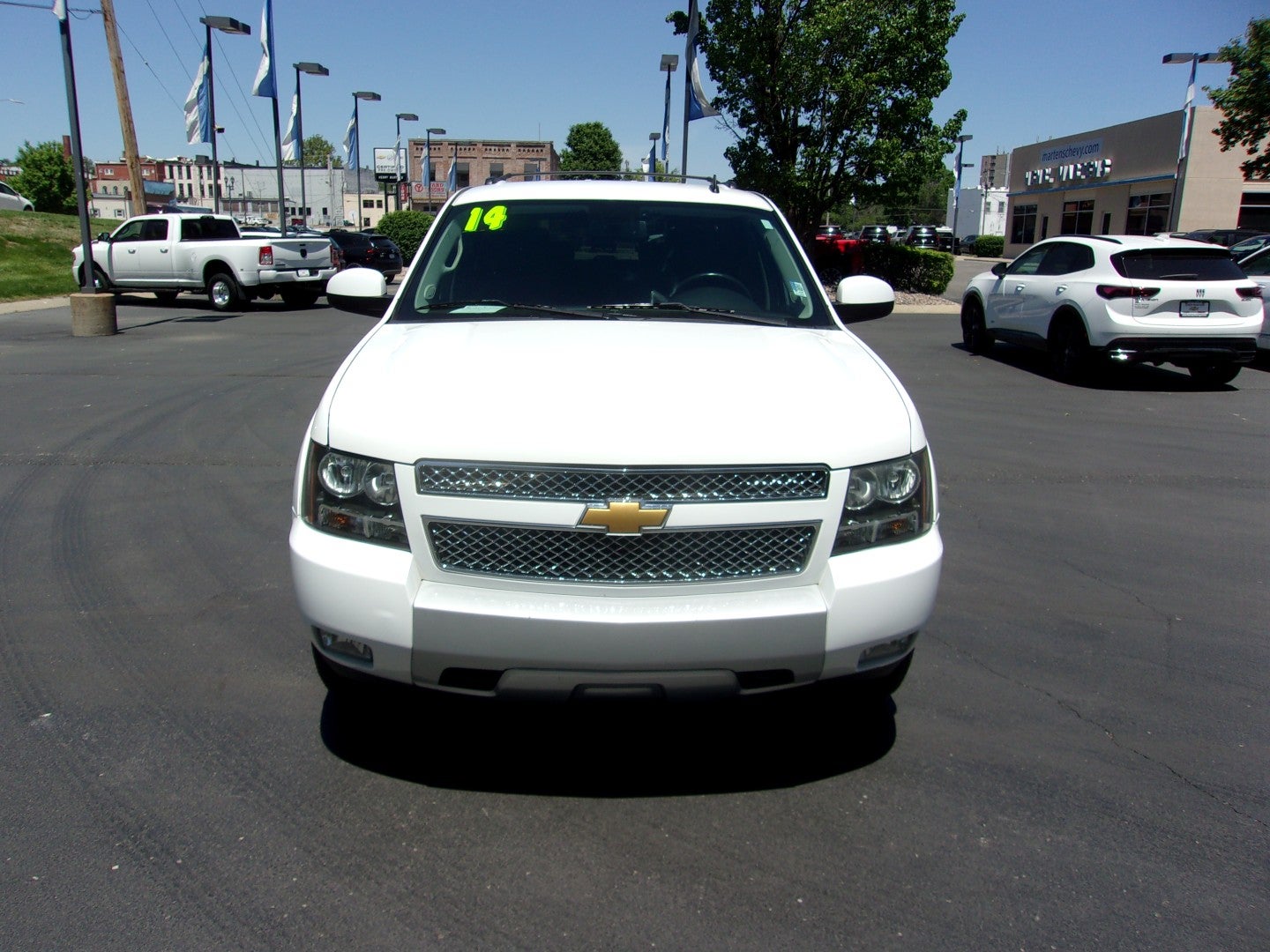 2014 Chevrolet Suburban LT