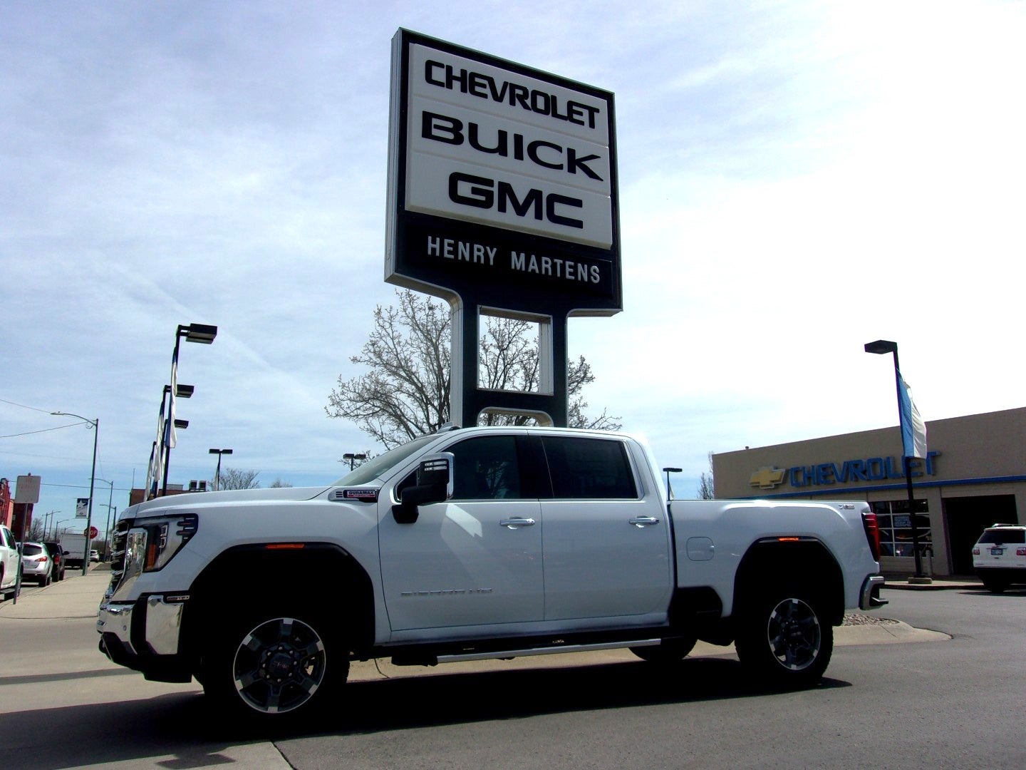 2026 GMC Sierra 2500 HD SLT