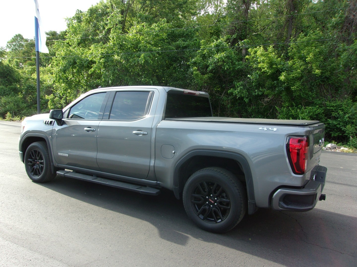 2020 GMC Sierra 1500 Elevation