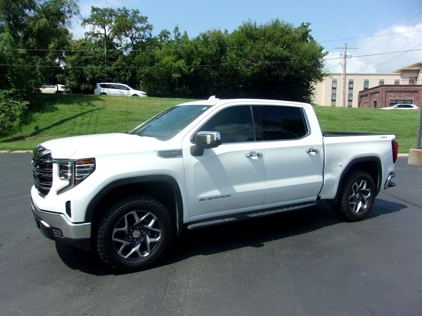 2022 GMC Sierra 1500 SLT