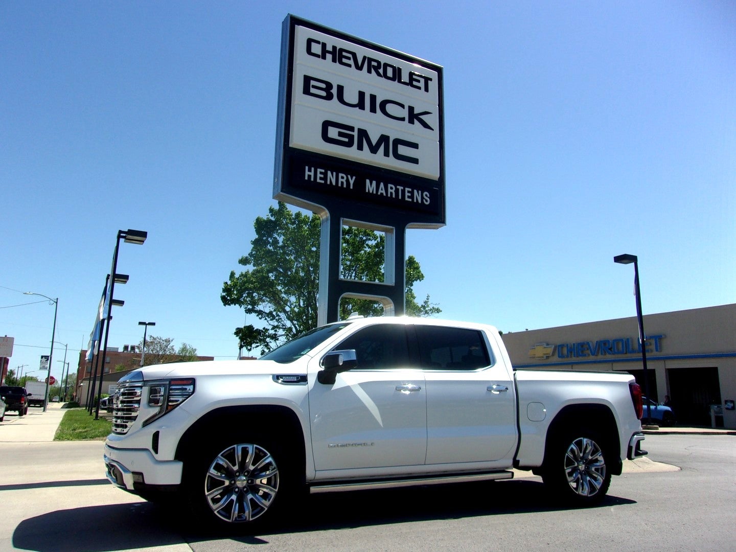 2023 GMC Sierra 1500 Denali
