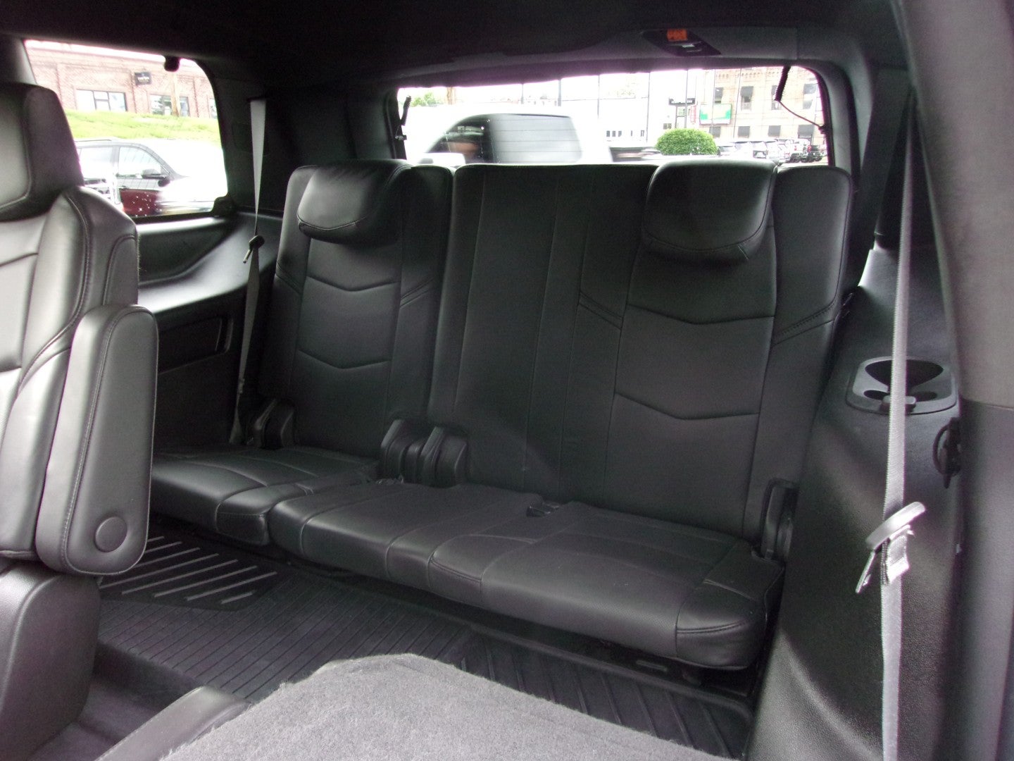 2019 Cadillac Escalade Platinum