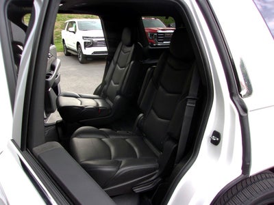 2019 Cadillac Escalade Platinum