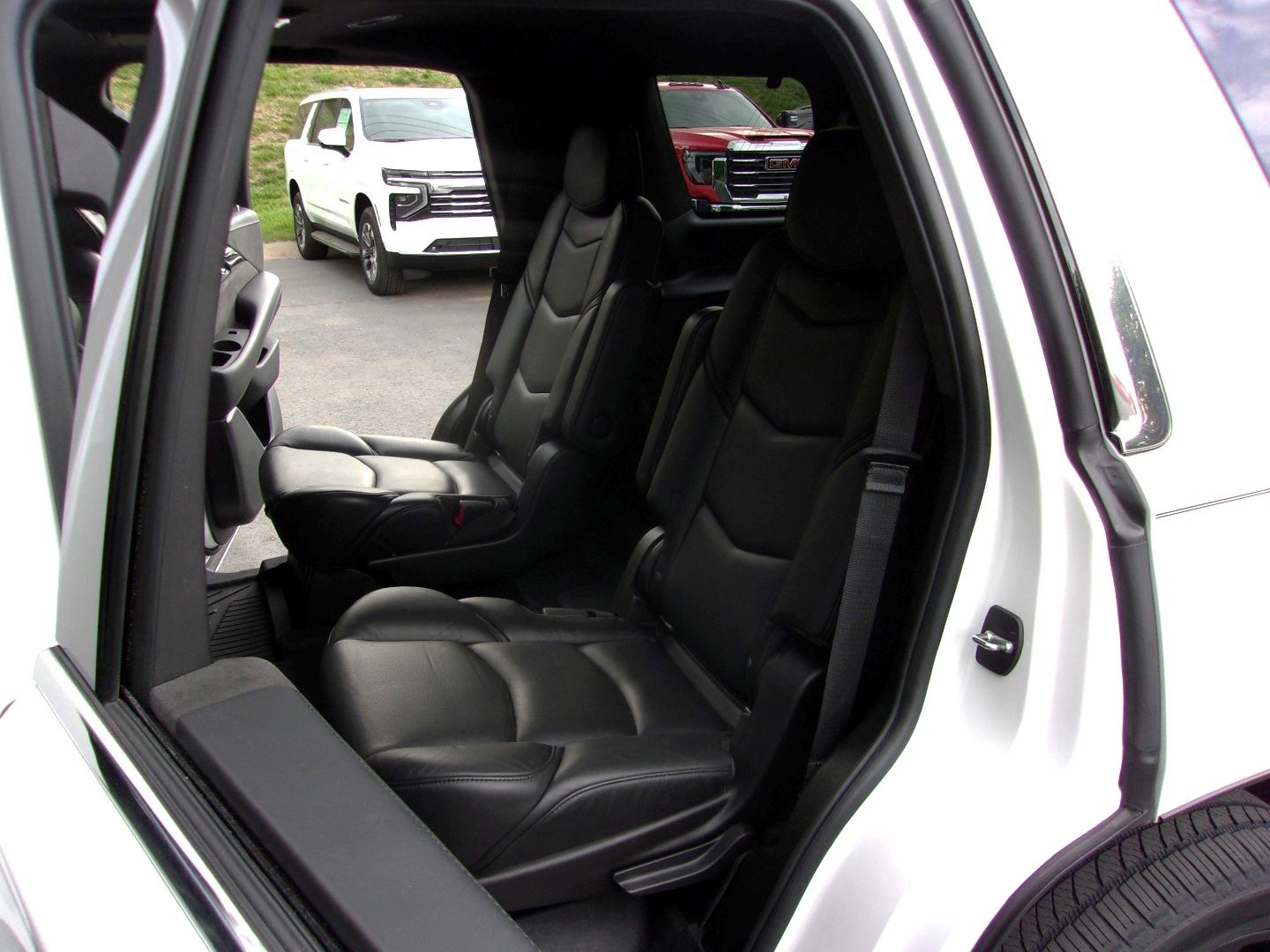2019 Cadillac Escalade Platinum