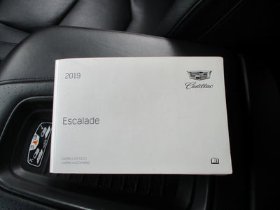 2019 Cadillac Escalade Platinum