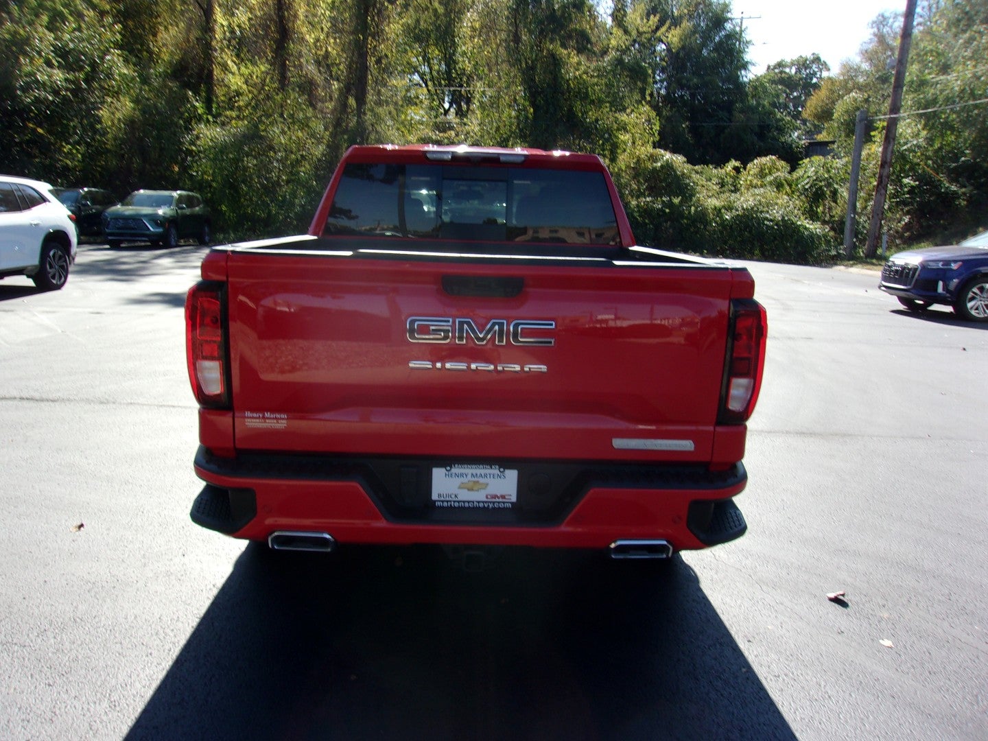 2024 GMC Sierra 1500 Elevation