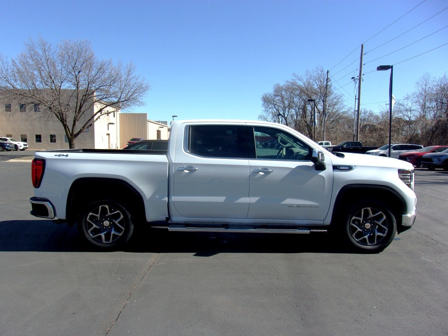 2026 GMC Sierra 1500 SLT