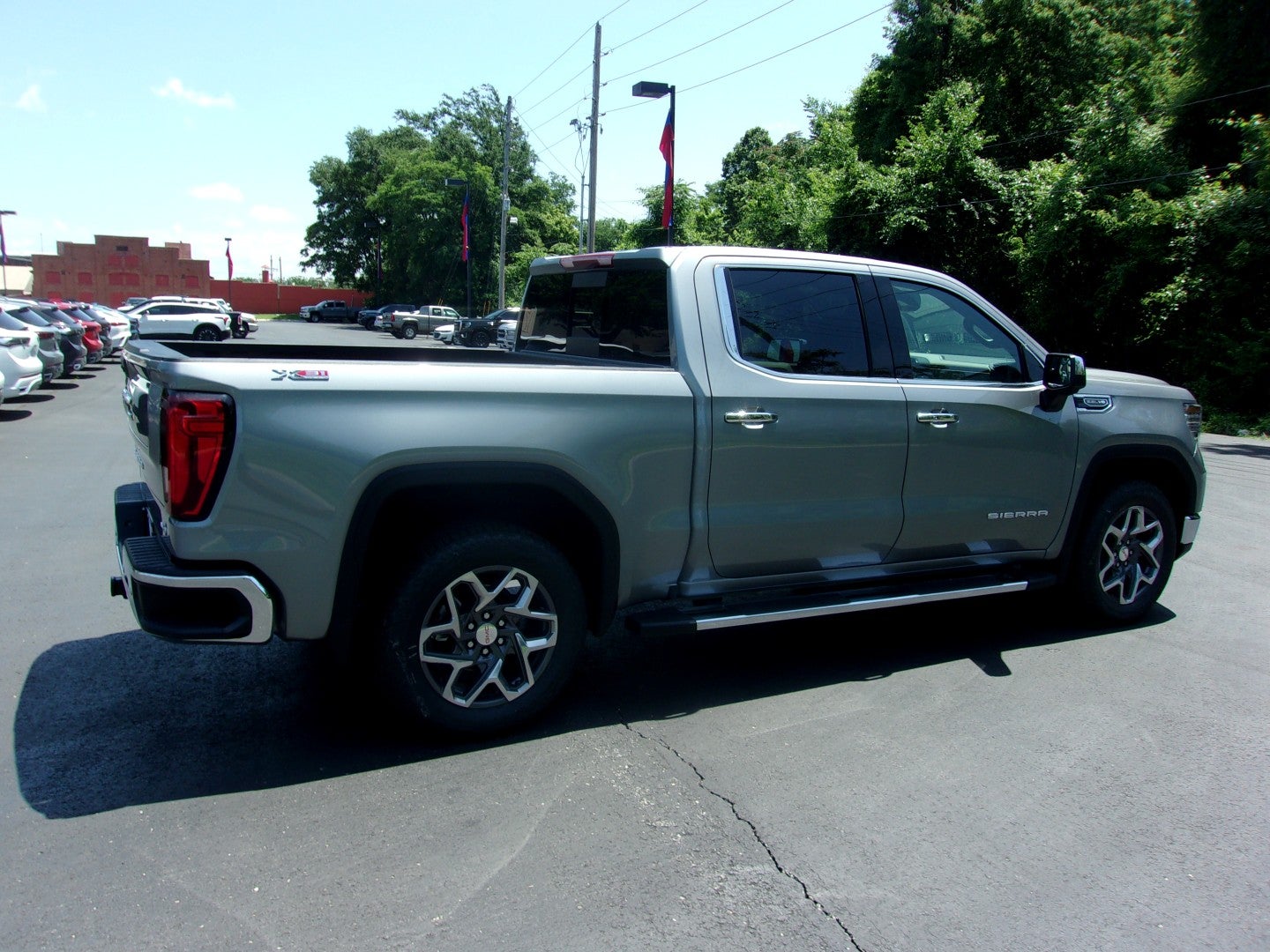 2026 GMC Sierra 1500 SLT