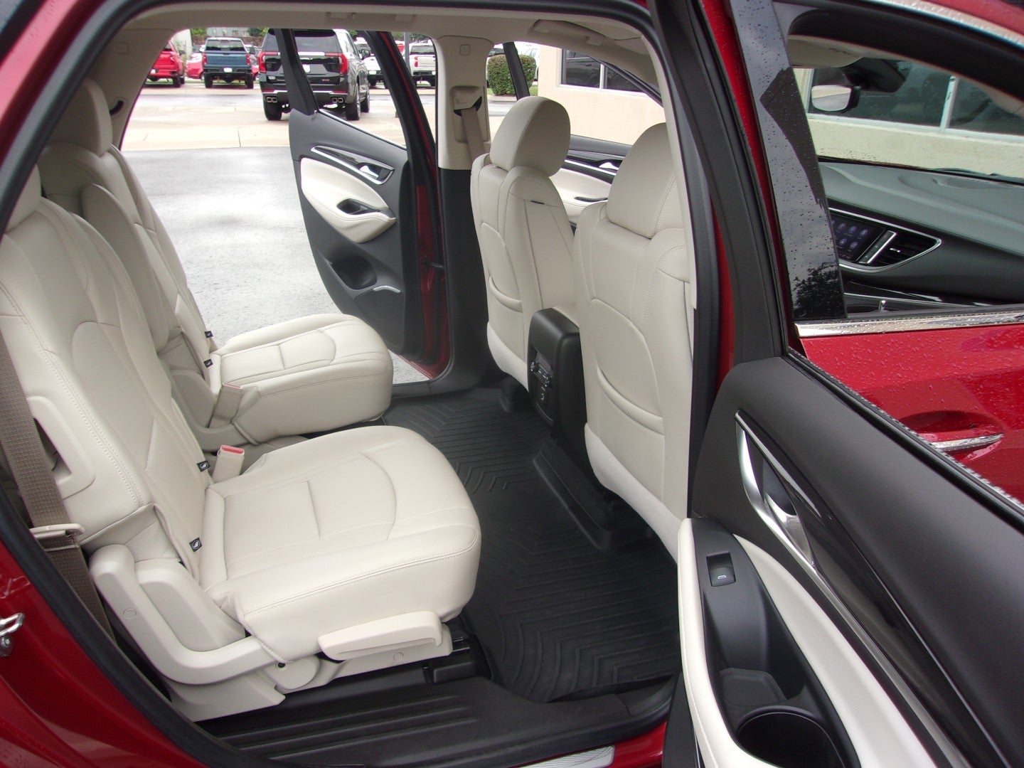 2022 Buick Enclave Essence