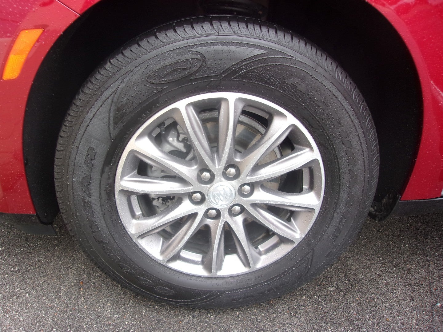 2022 Buick Enclave Essence