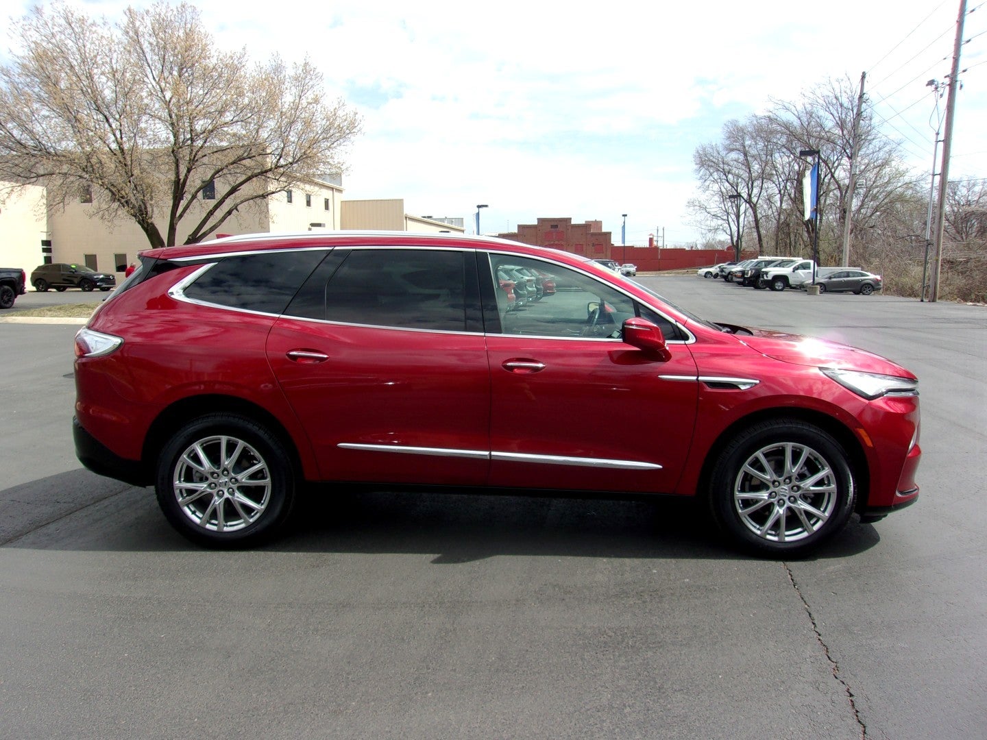 2023 Buick Enclave Essence