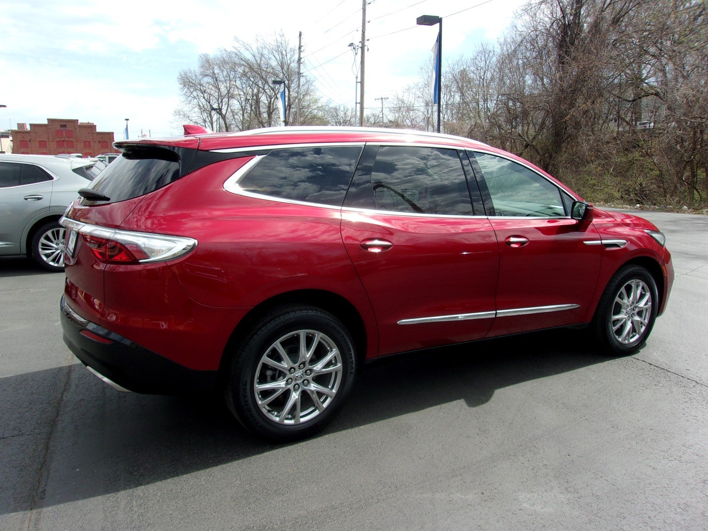 2023 Buick Enclave Essence