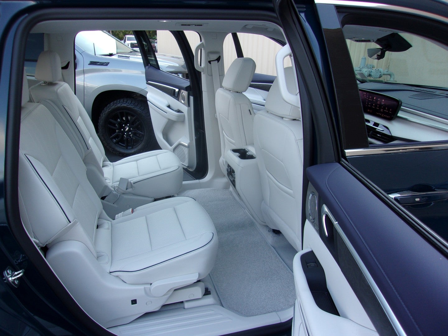 2027 Buick Enclave Avenir