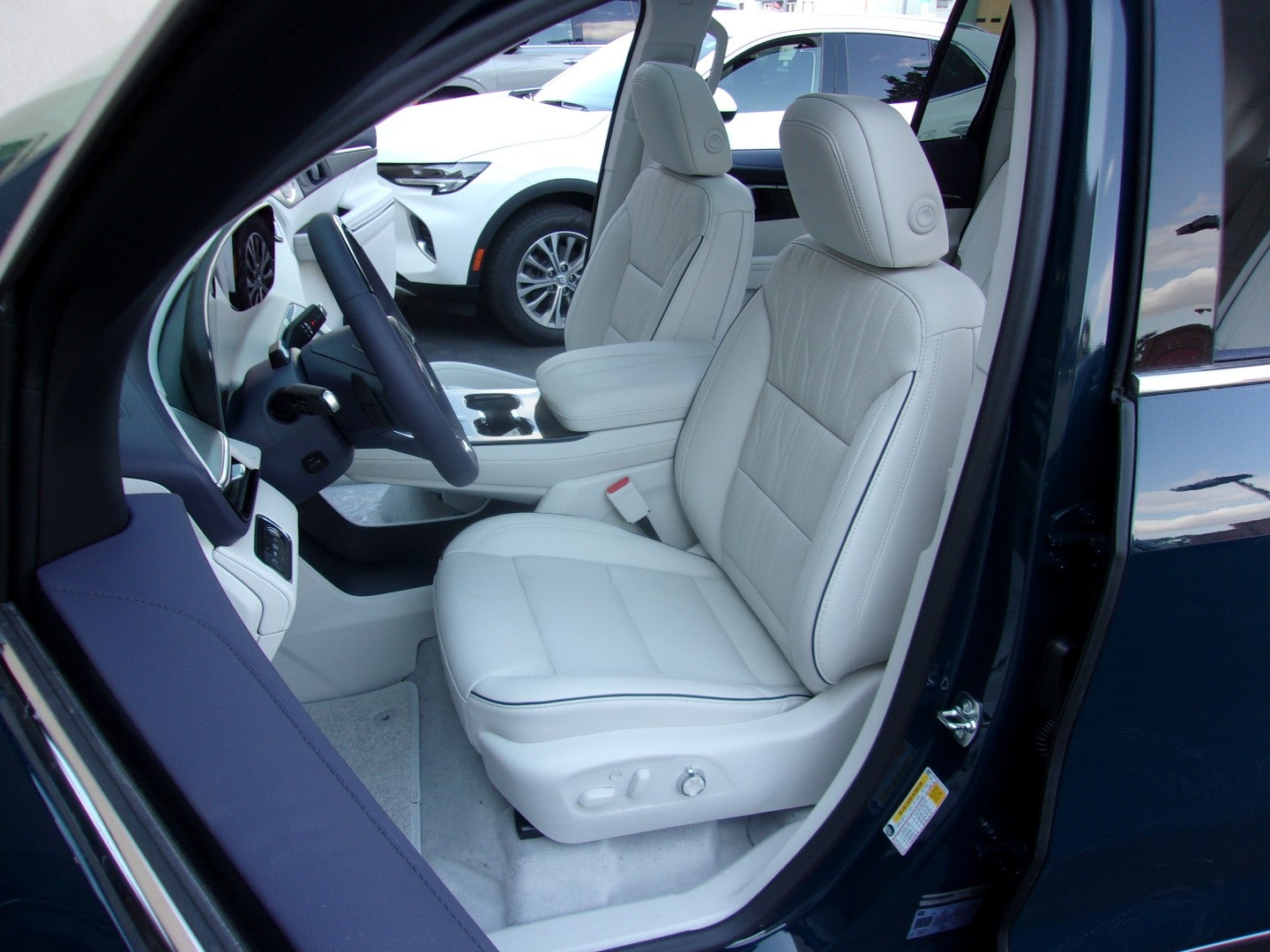 2027 Buick Enclave Avenir