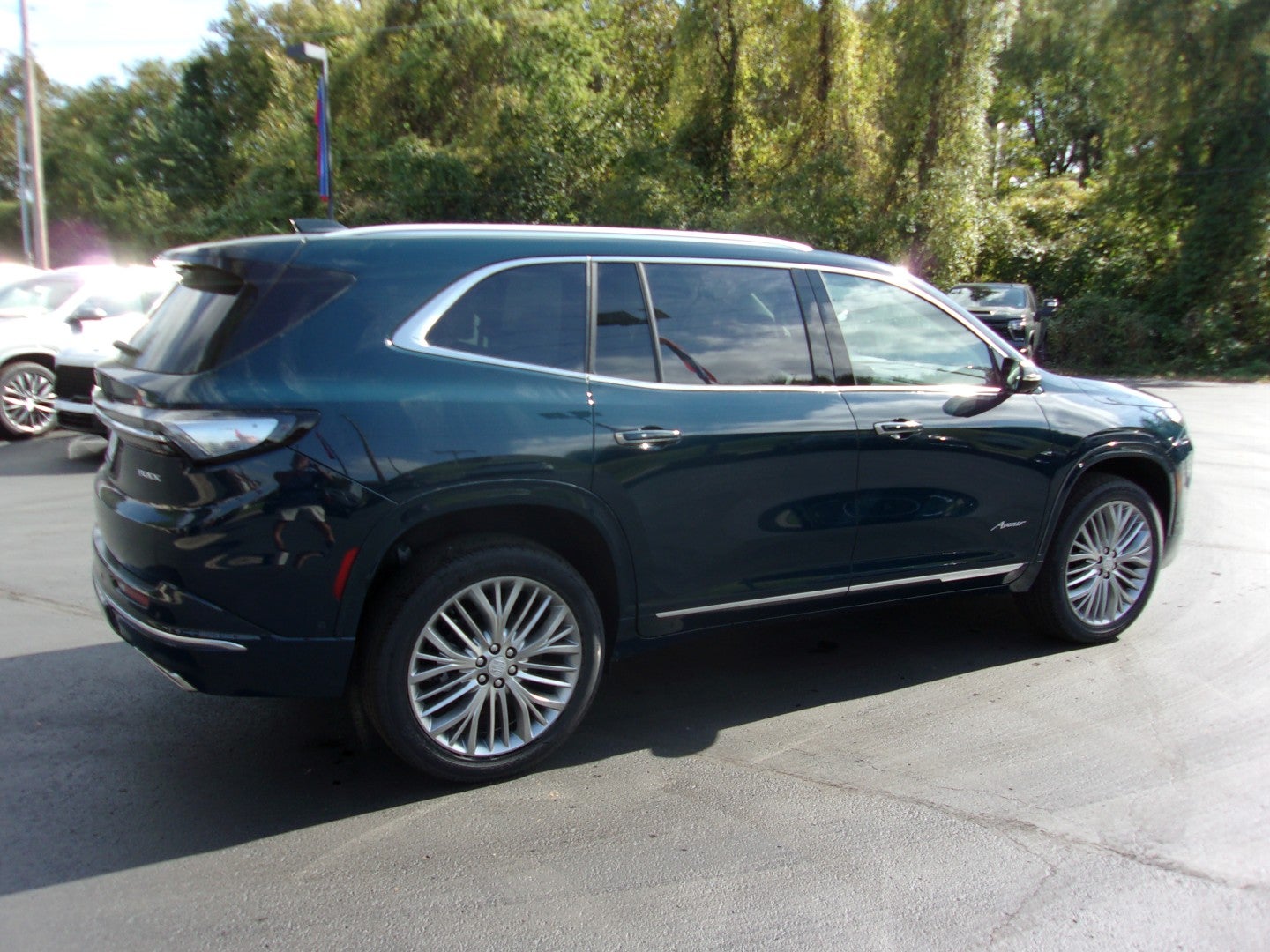 2027 Buick Enclave Avenir