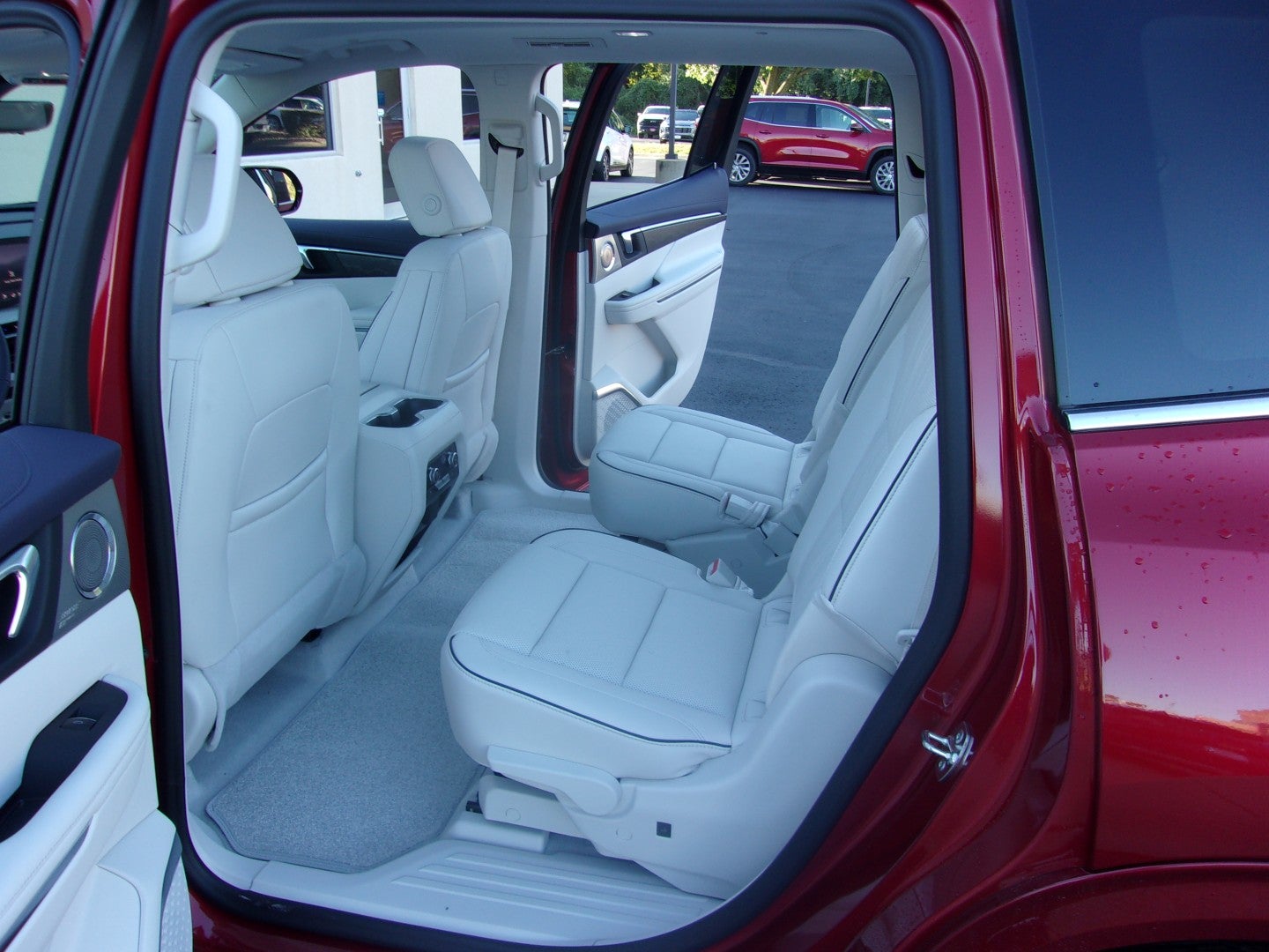2027 Buick Enclave Avenir