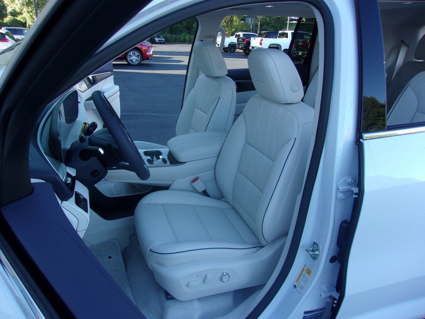 2027 Buick Enclave Avenir