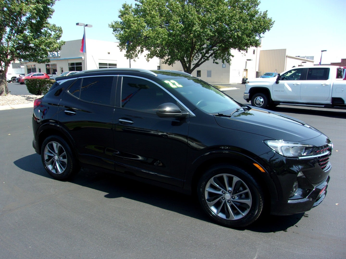 Used 2022 Buick Encore GX Select with VIN KL4MMDSLXNB090865 for sale in Kansas City