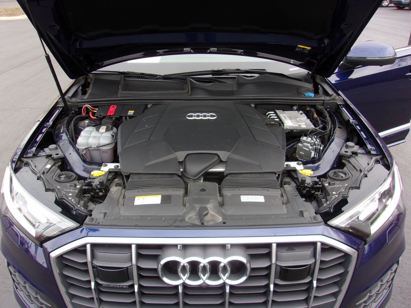 2022 Audi Q7 Premium Plus