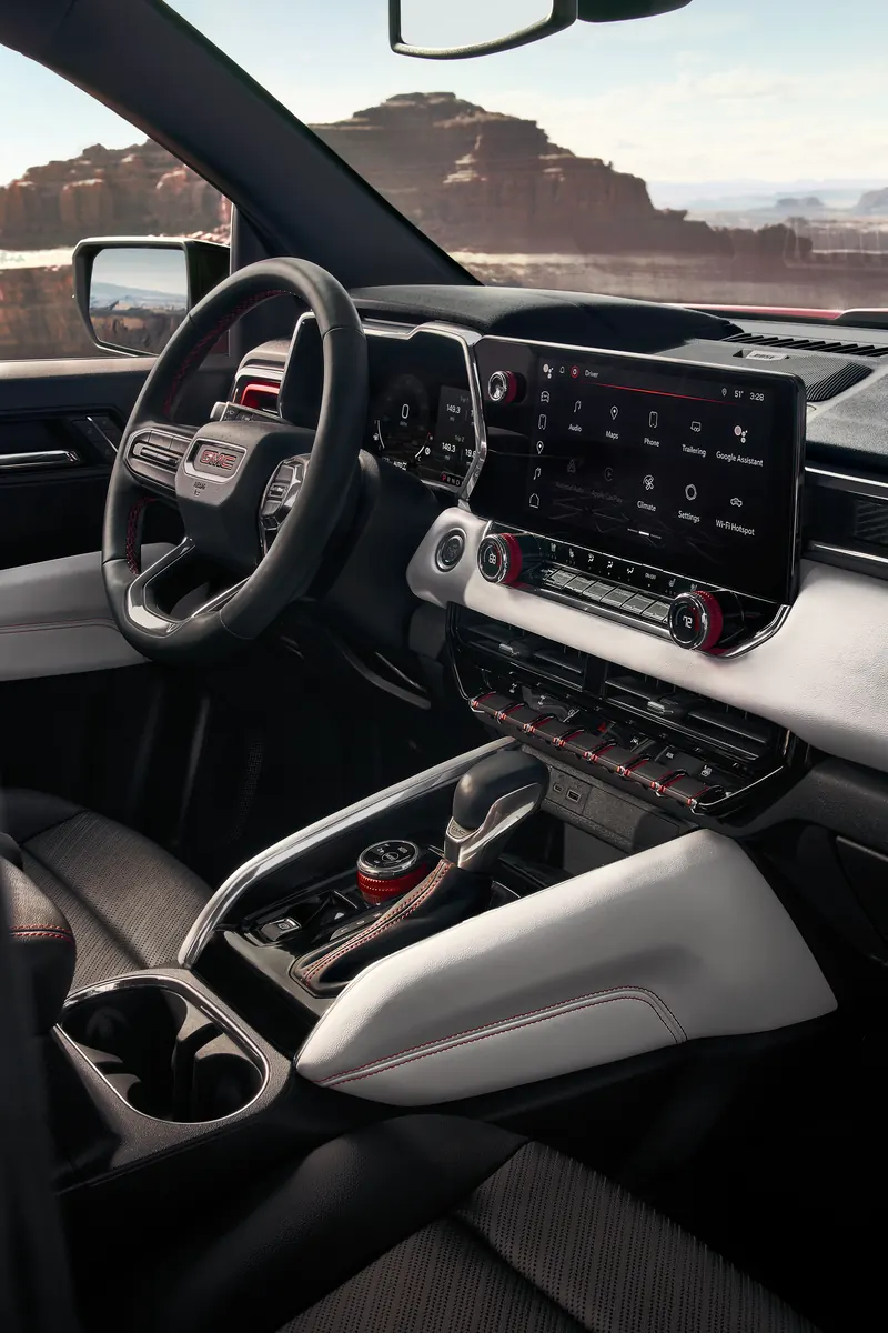 2026 GMC Canyon infotainment system at Henry Martens Buick GMC in Leavenworth KS